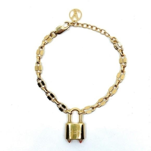 Louis Vuitton Lock Me Bracelet - Picture 2 of 9
